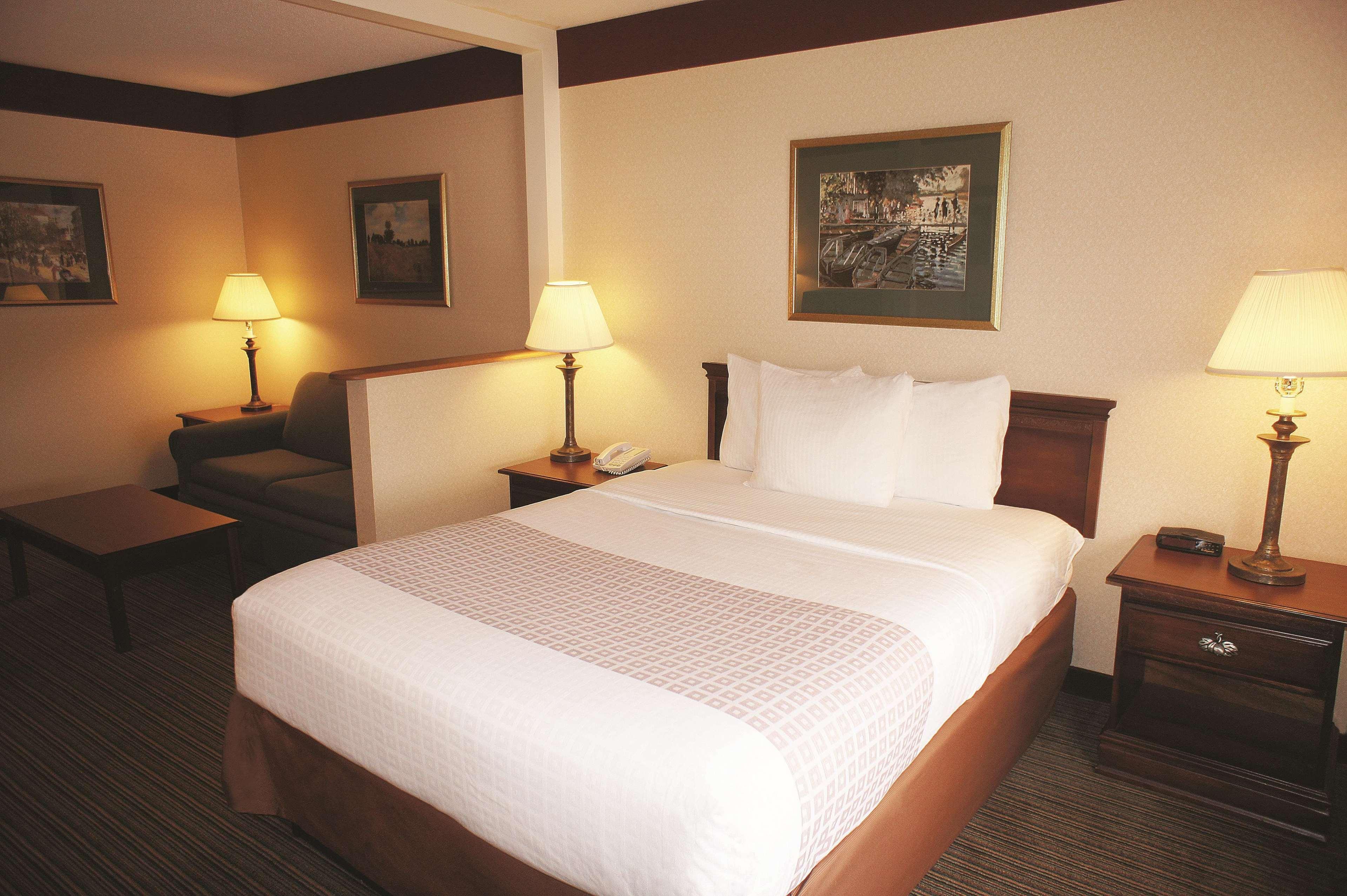 Holiday Inn Express South Burlington - Downtown By Ihg Exterior foto