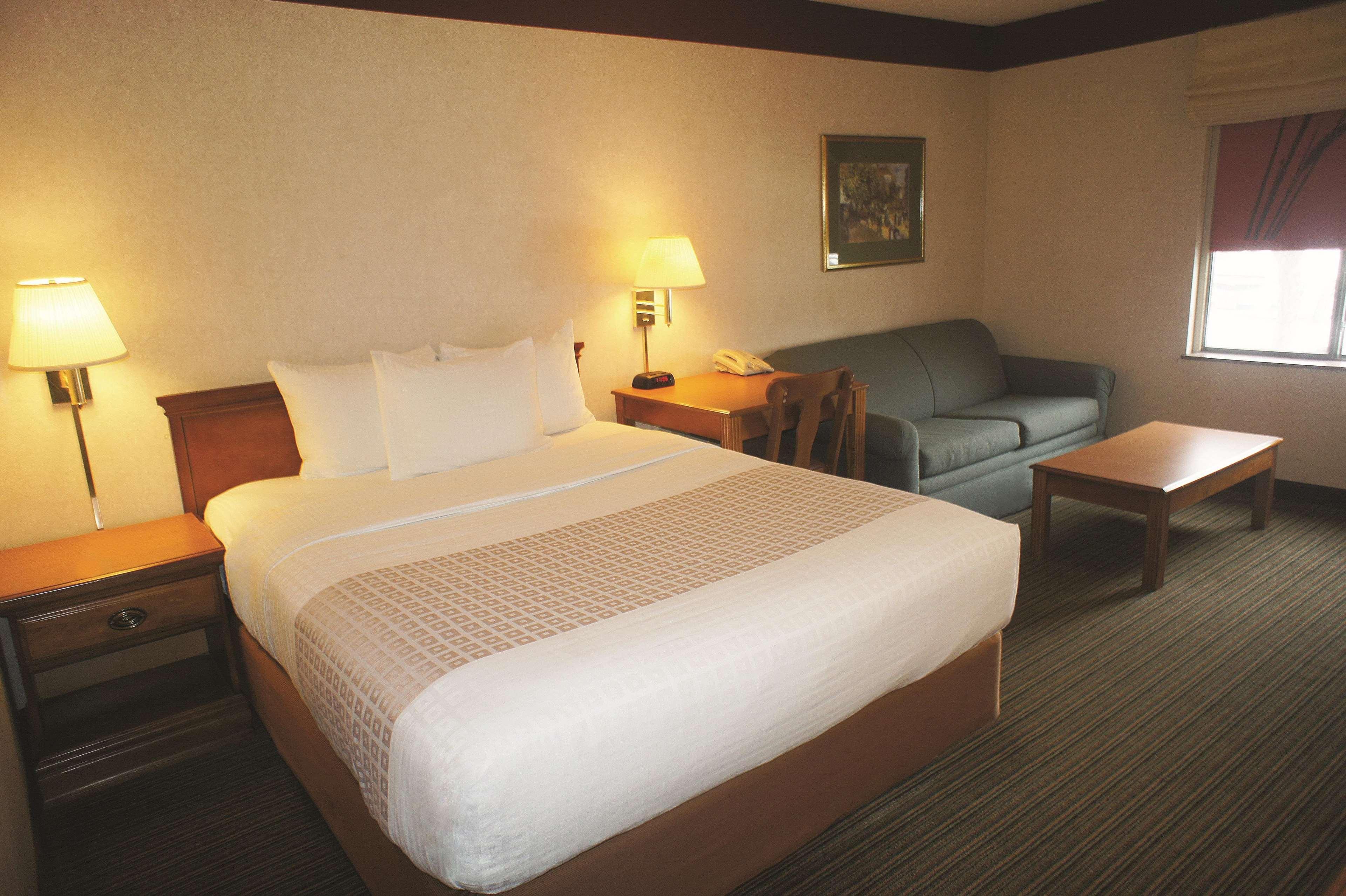 Holiday Inn Express South Burlington - Downtown By Ihg Exterior foto