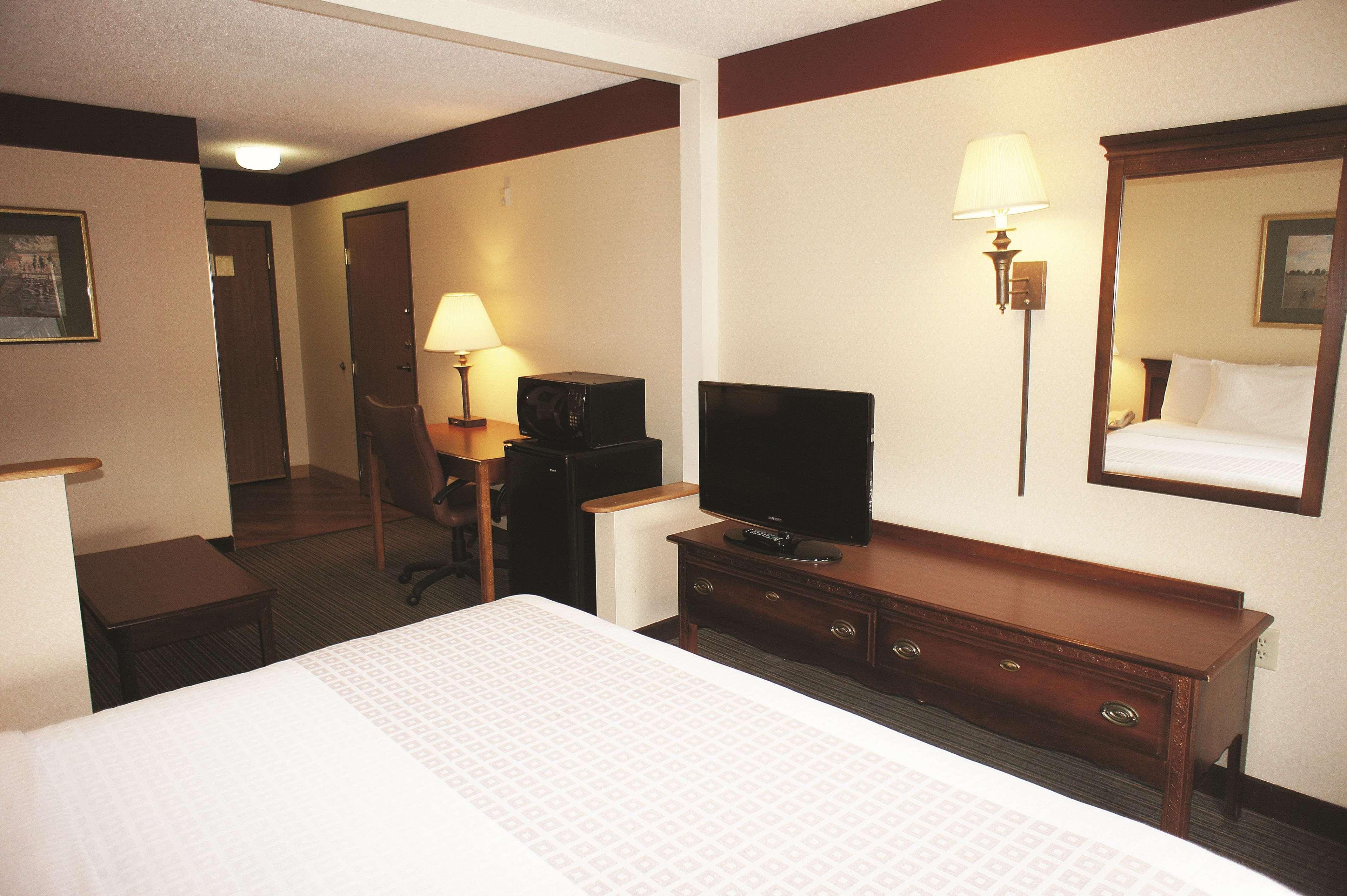 Holiday Inn Express South Burlington - Downtown By Ihg Exterior foto