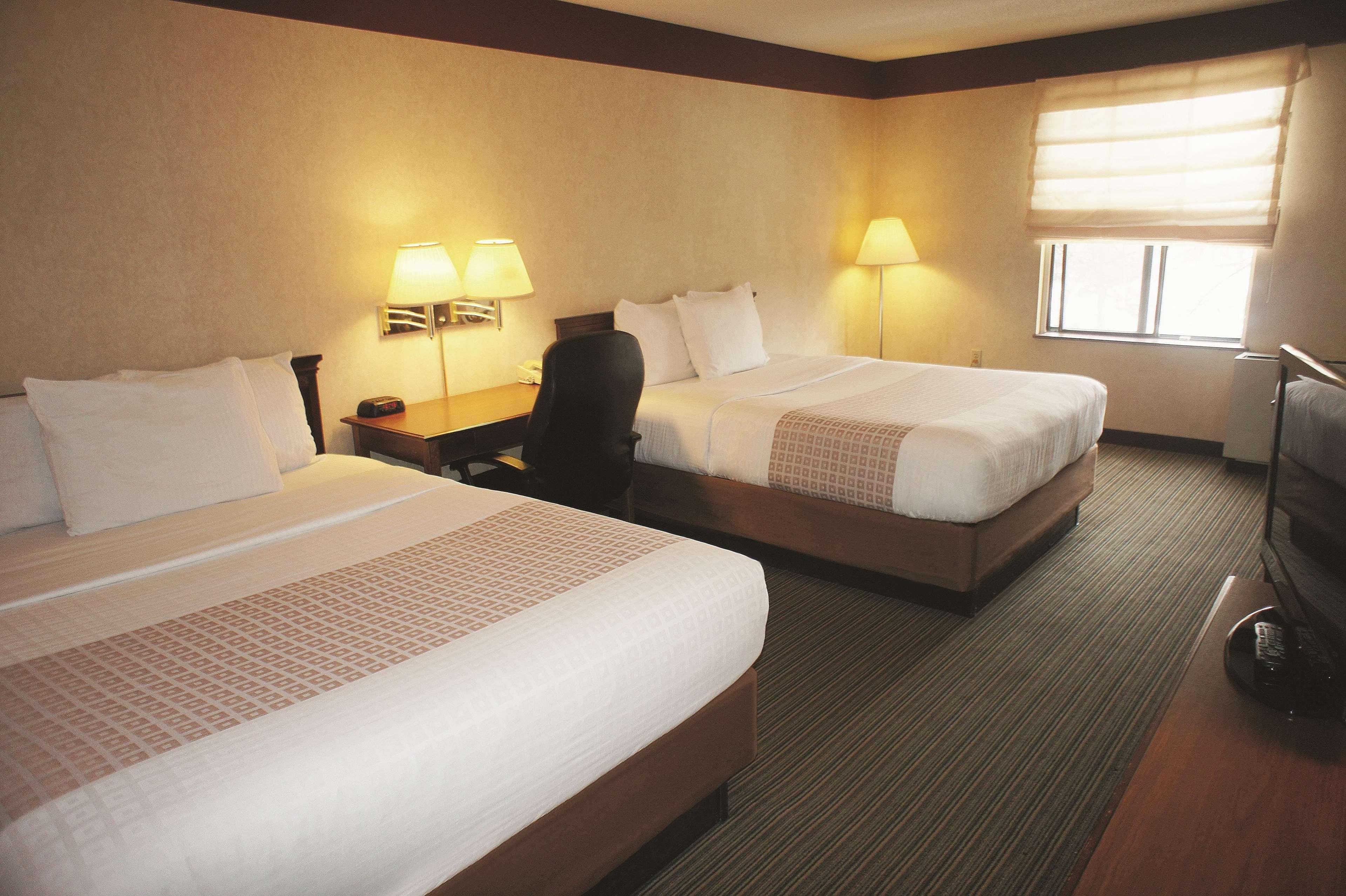 Holiday Inn Express South Burlington - Downtown By Ihg Exterior foto