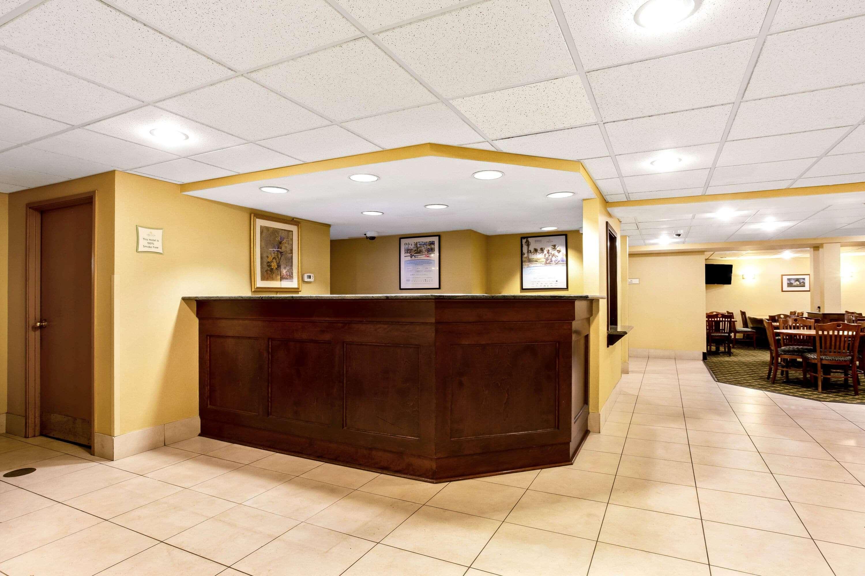 Holiday Inn Express South Burlington - Downtown By Ihg Exterior foto