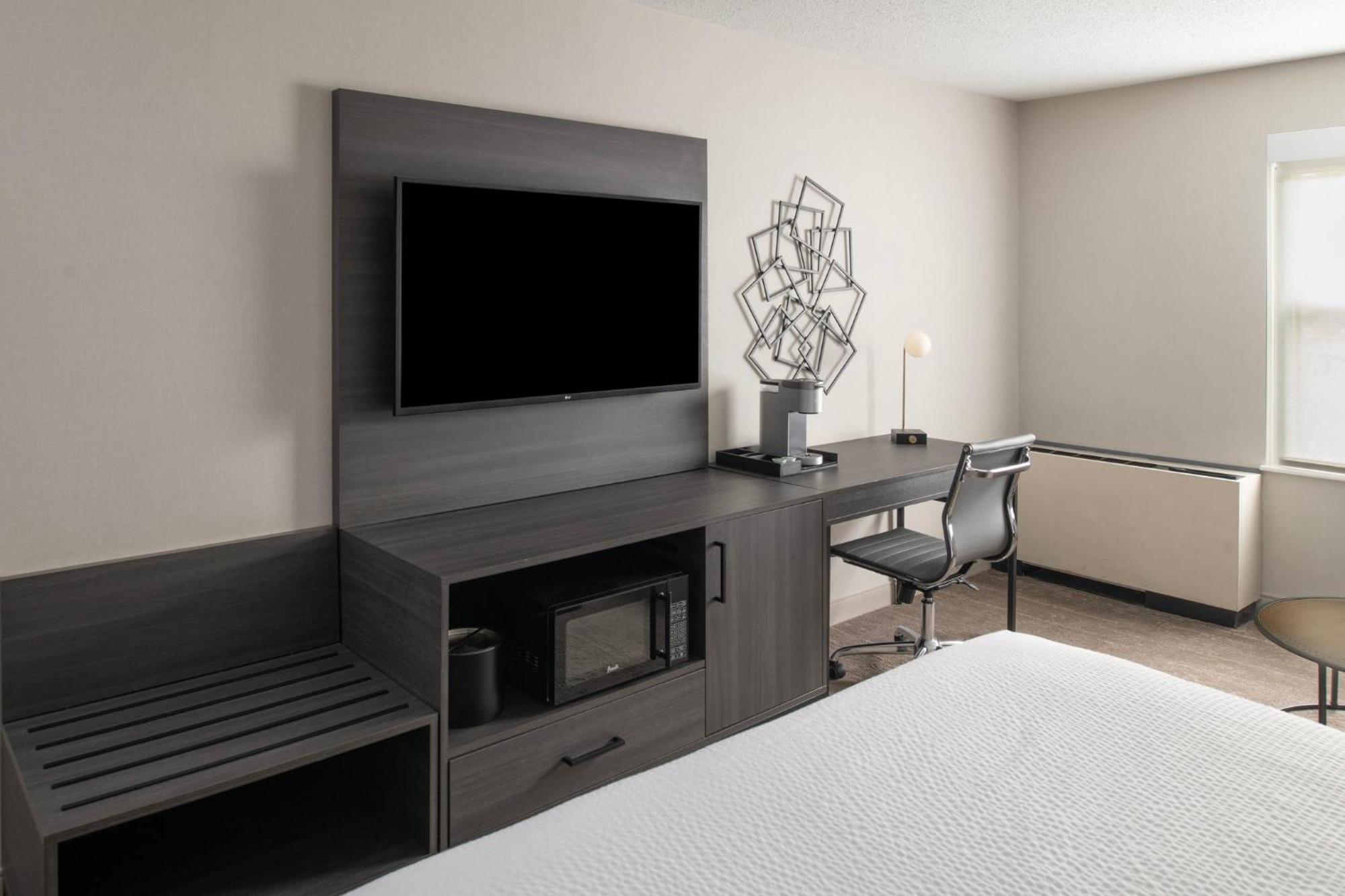 Holiday Inn Express South Burlington - Downtown By Ihg Exterior foto