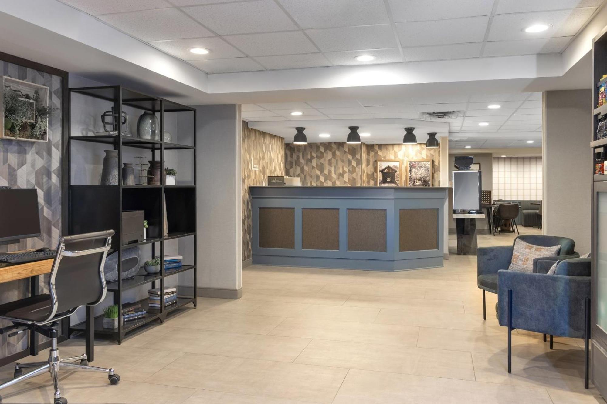 Holiday Inn Express South Burlington - Downtown By Ihg Exterior foto